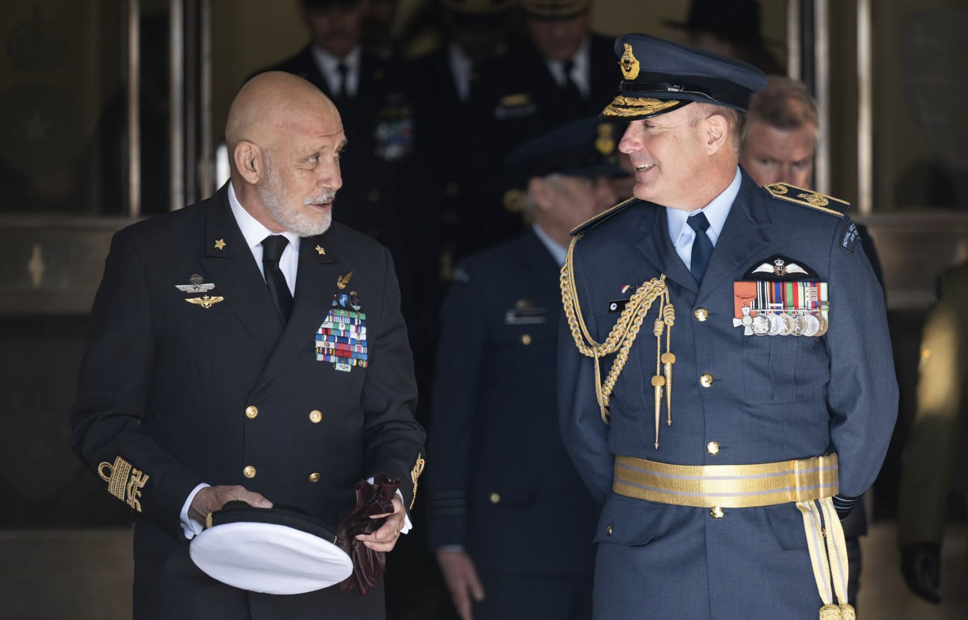 Cavo Dragone in missione a Wellington: NATO e Nuova Zelanda unite per la sicurezza globale