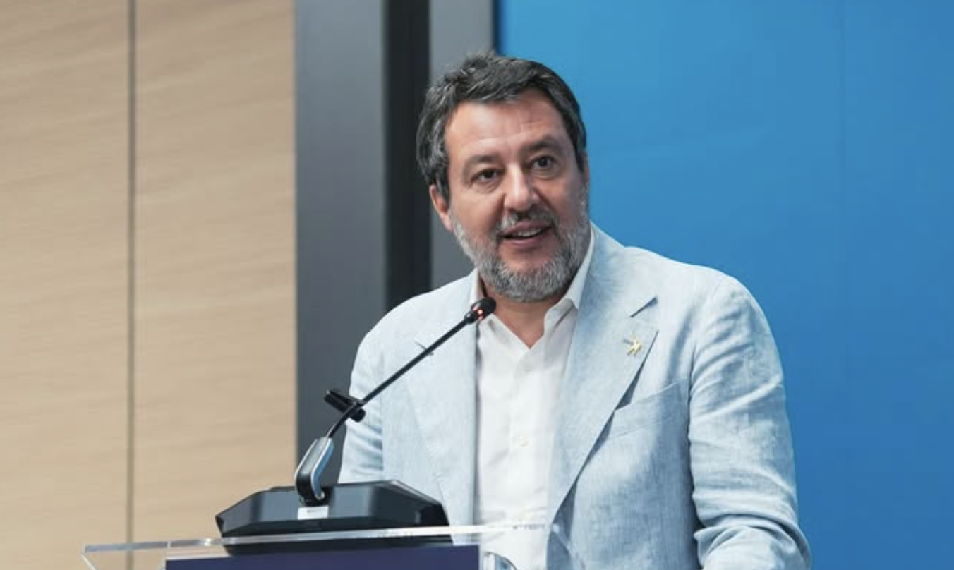 Manovra, Salvini: «Serve uno scostamento di almeno 20 miliardi»