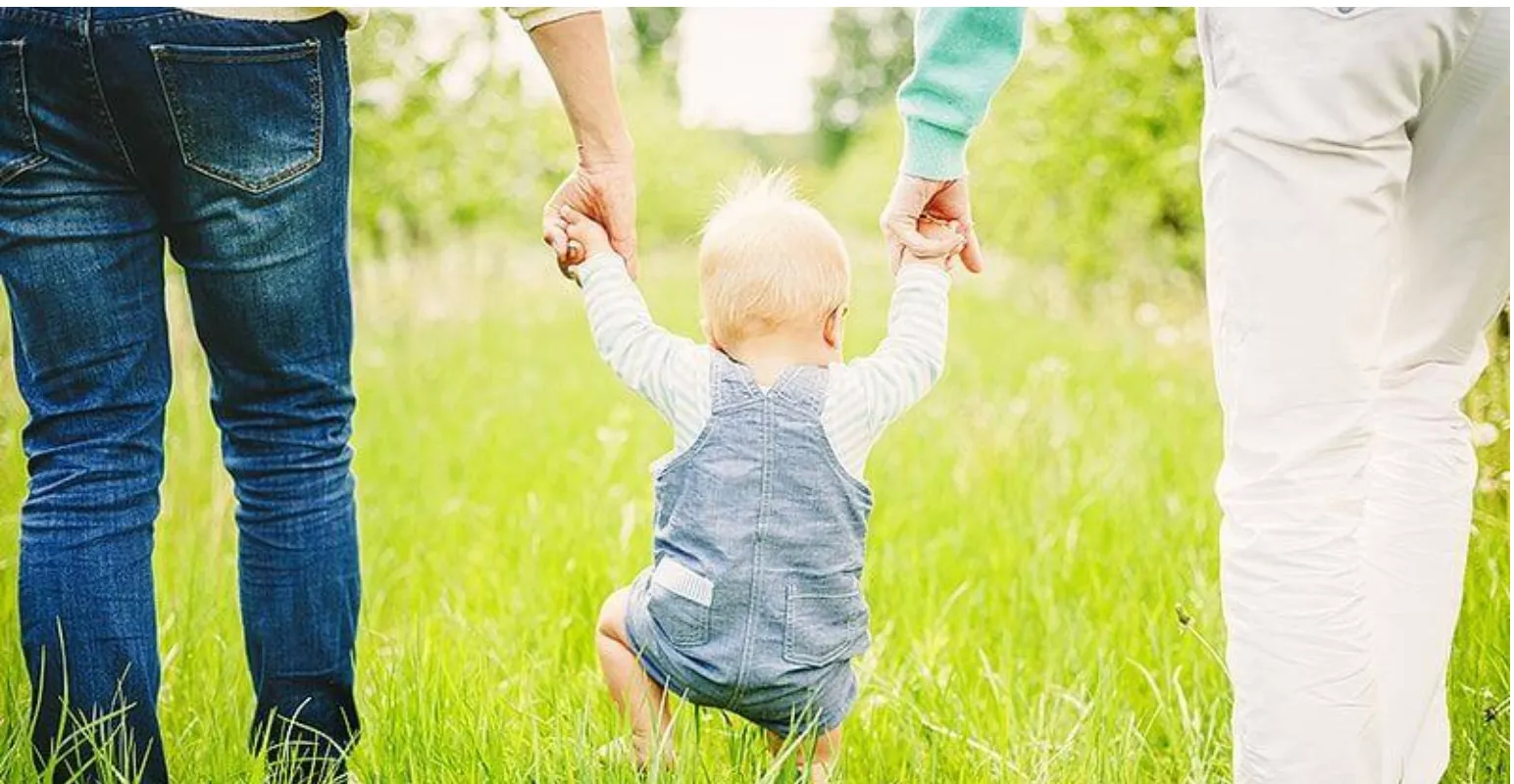 ITALIA SEMPRE PIÙ VUOTA: CROLLANO LE FAMIGLIE CON FIGLI, CRESCONO GLI ITALIANI SOLI