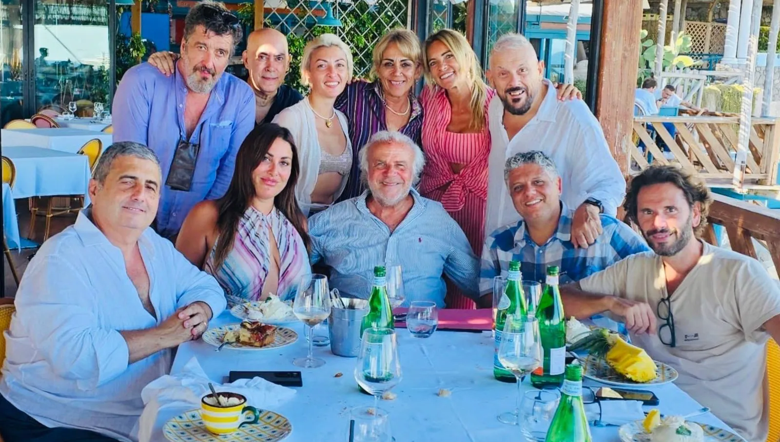 JERRY CALÀ TORNA PROTAGONISTA AL CINEMA: A NERANO NASCE “DOMANI È UN’ALTRA SERA”