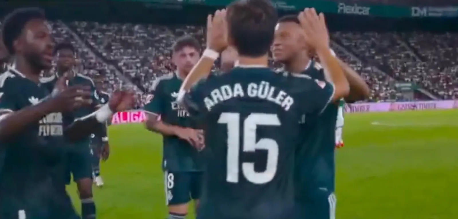 CALCIO: ARDA GÜLER INCANTA MADRID, MOURINHO: “IN QUESTO MOMENTO È IL MIO GIOCATORE PIÙ IMPORTANTE”
