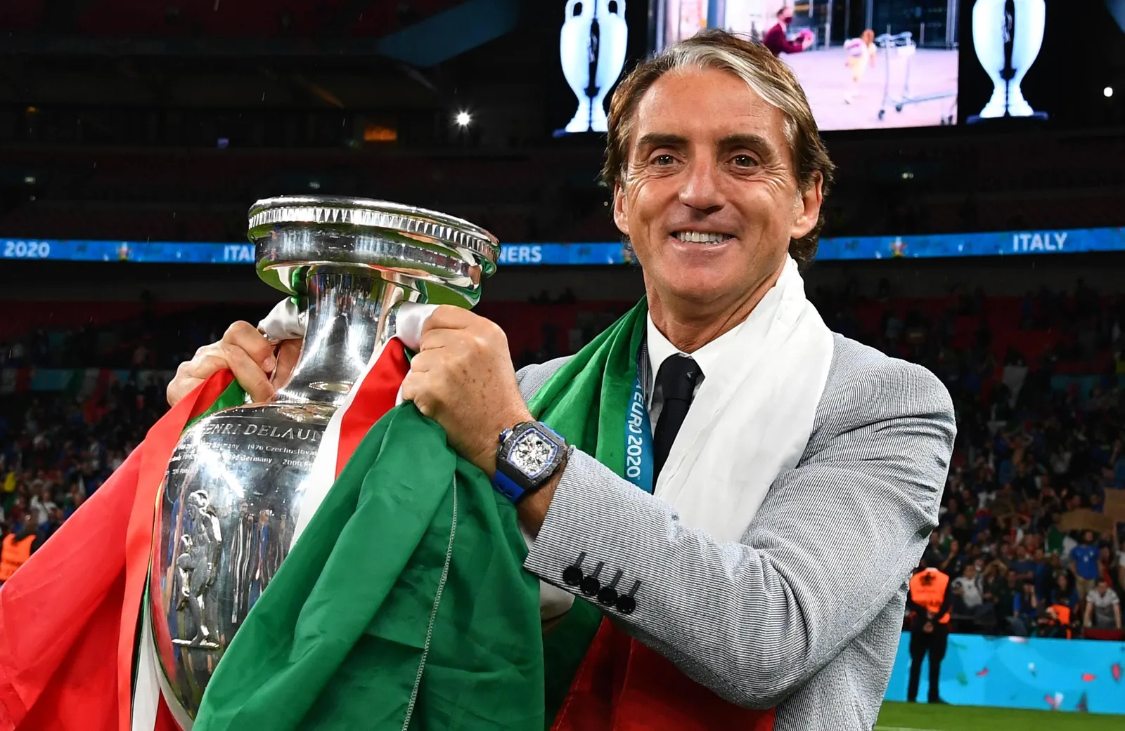 NAZIONALE, MANCINI BIS: LA VERA SFIDA È LASCIARE LAVORARE IL NUOVO CORSO
