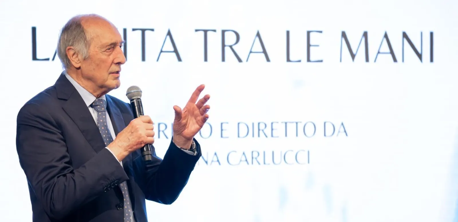 LA VITA TRA LE MANI, LA STORIA DI ALESSANDRO FRIGIOLA TRA MEDICINA E SOLIDARIETÀ