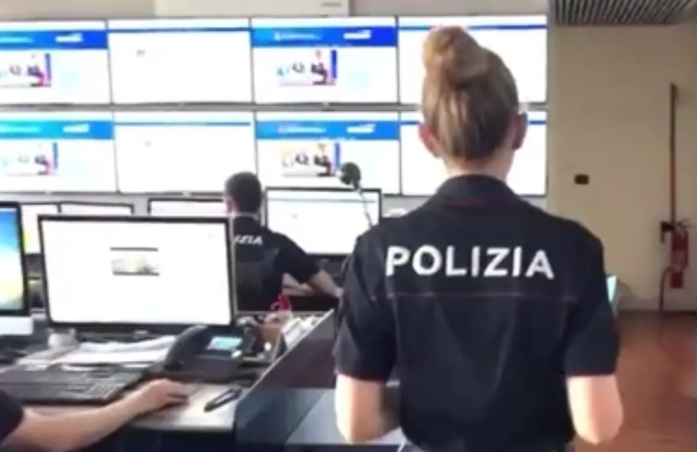 Polizia di Stato: attenzione alle truffe on line nella vendita dei biglietti Oasis