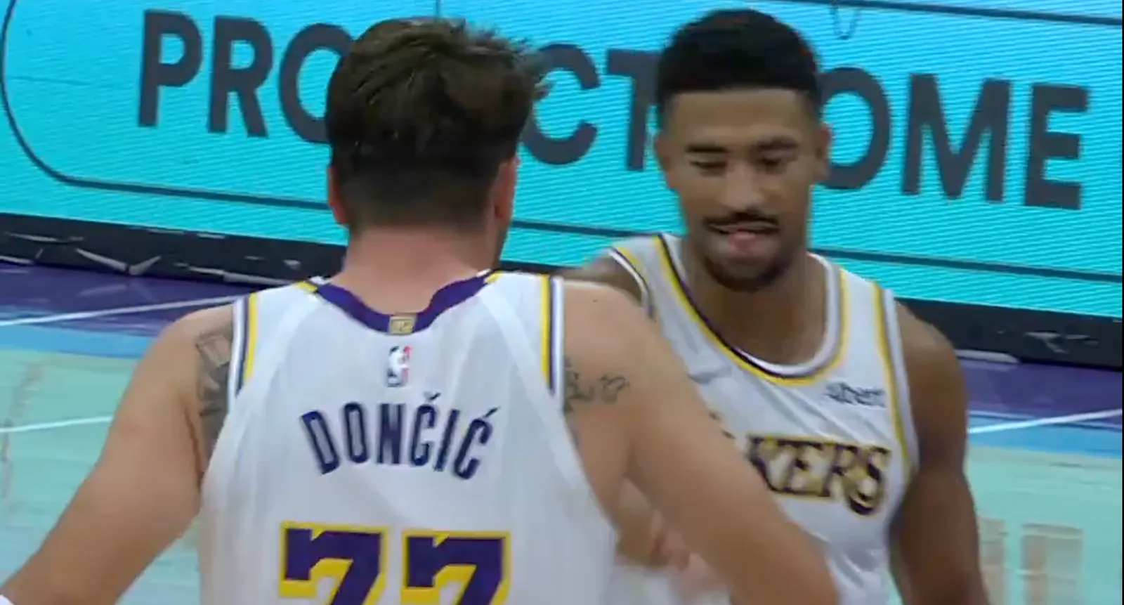 NBA, LUKA DONČIĆ NON SMETTE DI BRILLARE: 52 PUNTI CONTRO UTAH, I LAKERS VOLANO SUL 3-0. IL TALENTO SLOVENO CONTINUA A SCRIVERE LA STORIA